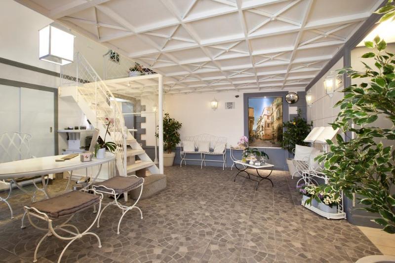 Hotel La Piazzetta *