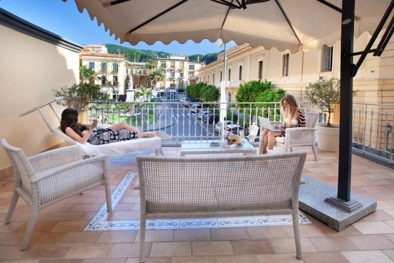 La Piazzetta Sorrento